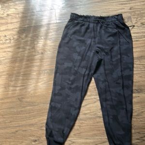 Lululemon joggers